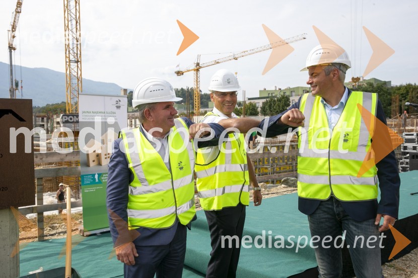  ... ;  ... ;  Aleksander Saša Arsenovič, župan, Mestna občina MariborMaribor bo bogatejši za 400 sodobnih in kakovostnih stanovanj