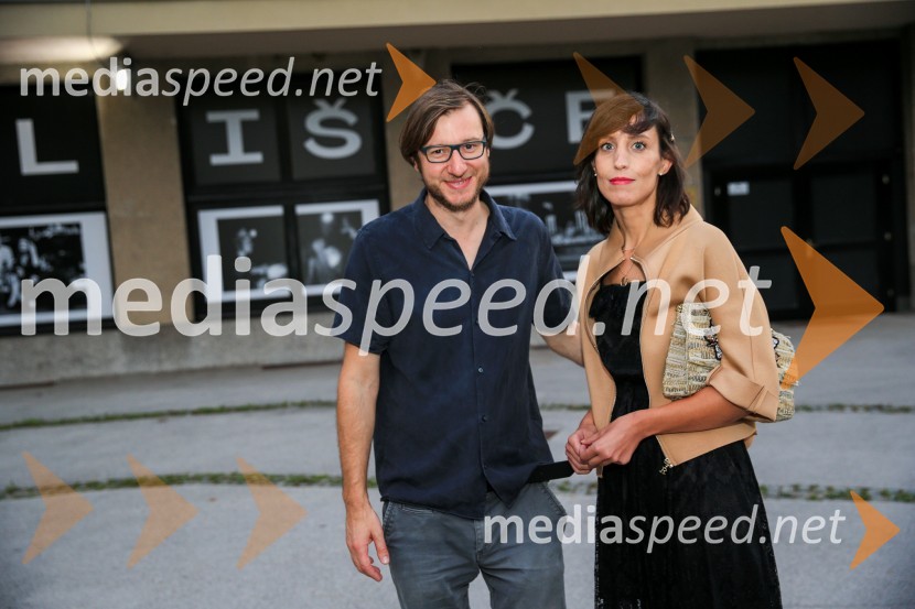  Andrej Jus, režiser;  Jasmina ReharMarjetka str. 89, premiera SLG Celje