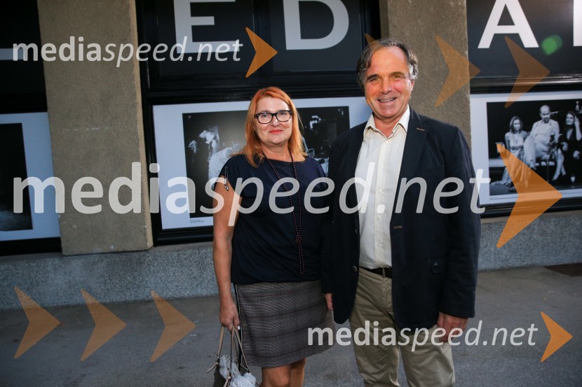 prof. Duška Safran;  Erik Safran, predsednik sveta SLG CeljeMarjetka str. 89, premiera SLG Celje