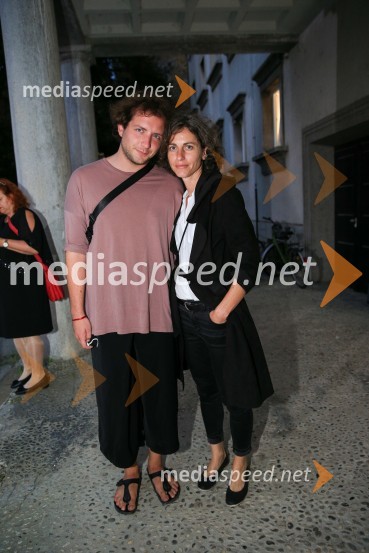  Jaka Smerkolj Simoneti, dramaturg in kritik;  Urša Vidic, scenografinjaMarjetka str. 89, premiera SLG Celje