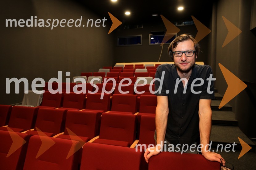  Andrej Jus, režiserMarjetka str. 89, premiera SLG Celje