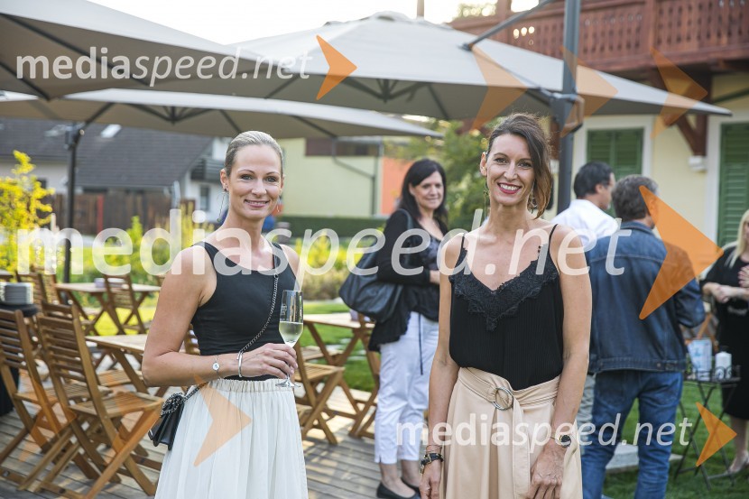  Mateja Špiranec, odgovorna urednica revije Obrazi;  Sanja Macur, voditeljicaAlenka Kesar je izdala knjigo Druga žena