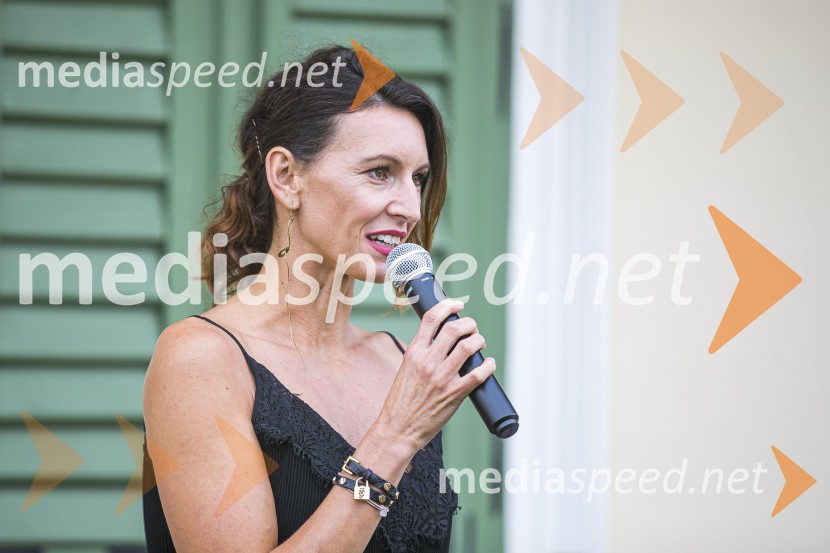  Sanja Macur, voditeljica Alenka Kesar je izdala knjigo Druga žena