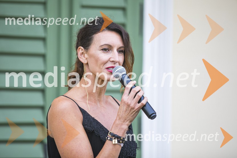  Sanja Macur, voditeljica Alenka Kesar je izdala knjigo Druga žena