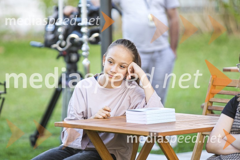 Alenka Kesar je izdala knjigo Druga žena