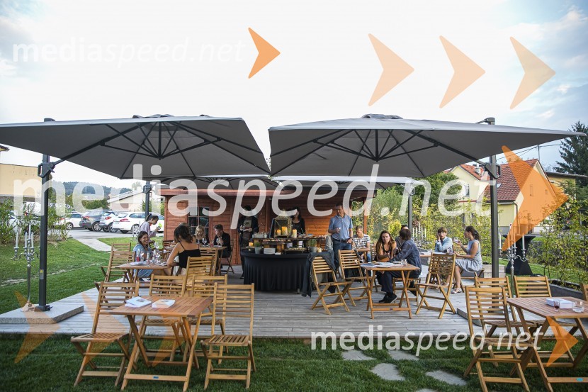 Alenka Kesar je izdala knjigo Druga žena