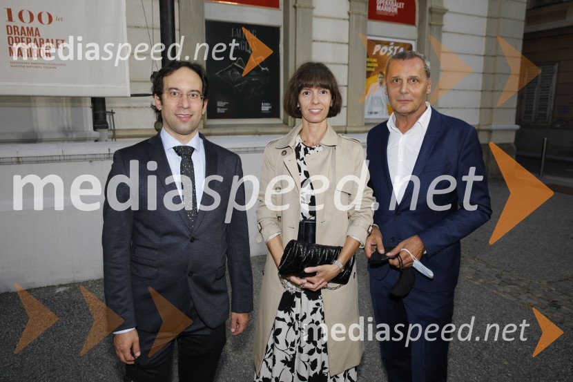  Simon Krečič, umetniški direktor Opere SNG Maribor;  ... ;  Danilo Rošker, direktor SNG Maribor1. koncert simfoničnega cikla v SNG Maribor, Festival Maribor