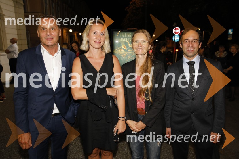  Danilo Rošker, direktor SNG Maribor;  Mateja Kožuh, producentka Opere in Baleta SNG Maribor, akordeonistka;  Nevenka Pašek, marketing SNG Maribor;  Simon Krečič, umetniški direktor Opere SNG Maribor1. koncert simfoničnega cikla v SNG Maribor, Festival Maribor