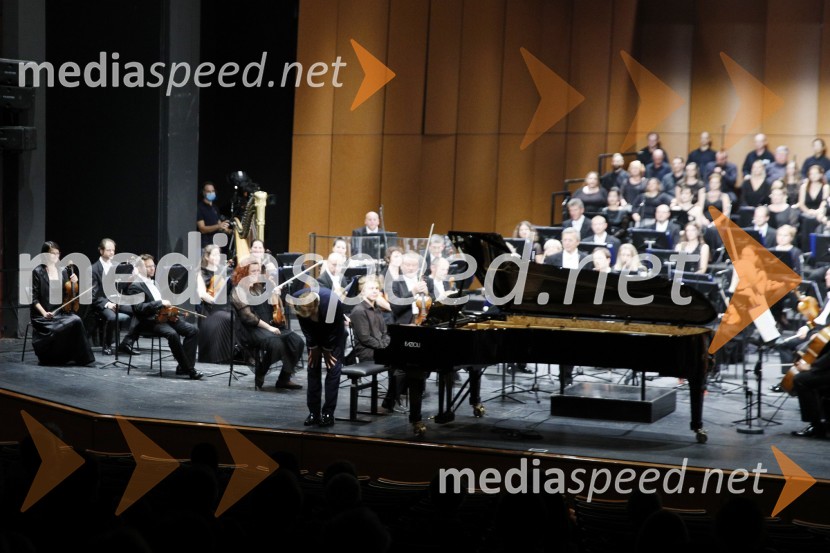 Simfonični orkester SNG Maribor1. koncert simfoničnega cikla v SNG Maribor, Festival Maribor