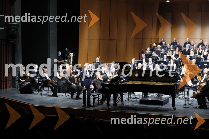 Simfonični orkester SNG Maribor1. koncert simfoničnega cikla v SNG Maribor, Festival Maribor