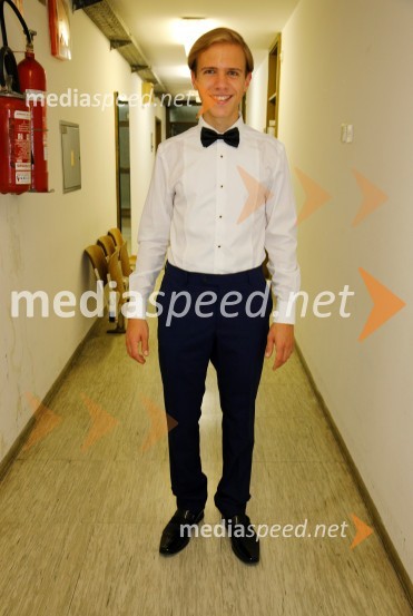  Nejc Kamplet, pianist1. koncert simfoničnega cikla v SNG Maribor, Festival Maribor