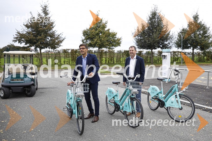  Matjaž Rakovec, župan Mestne občine Kranj;  ... Dnevi domačih dobrot v Kranju, okrogla miza