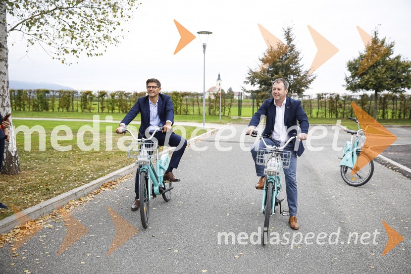  Matjaž Rakovec, župan Mestne občine Kranj;  ... Dnevi domačih dobrot v Kranju, okrogla miza