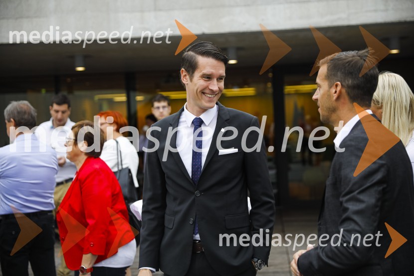 Dnevi domačih dobrot v Kranju, okrogla miza