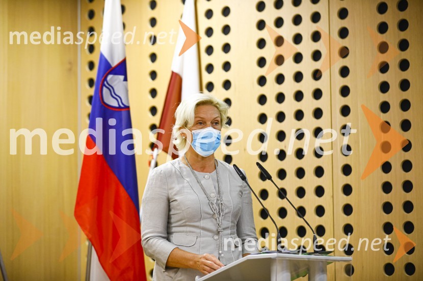 Dnevi domačih dobrot v Kranju, okrogla miza