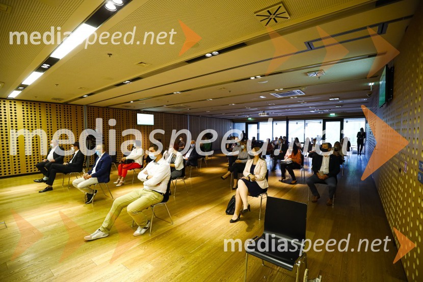 Dnevi domačih dobrot v Kranju, okrogla miza