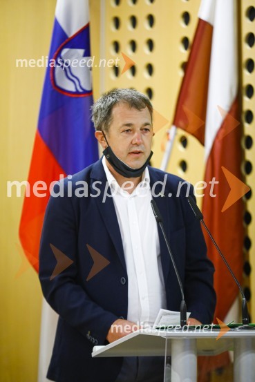 Dnevi domačih dobrot v Kranju, okrogla miza