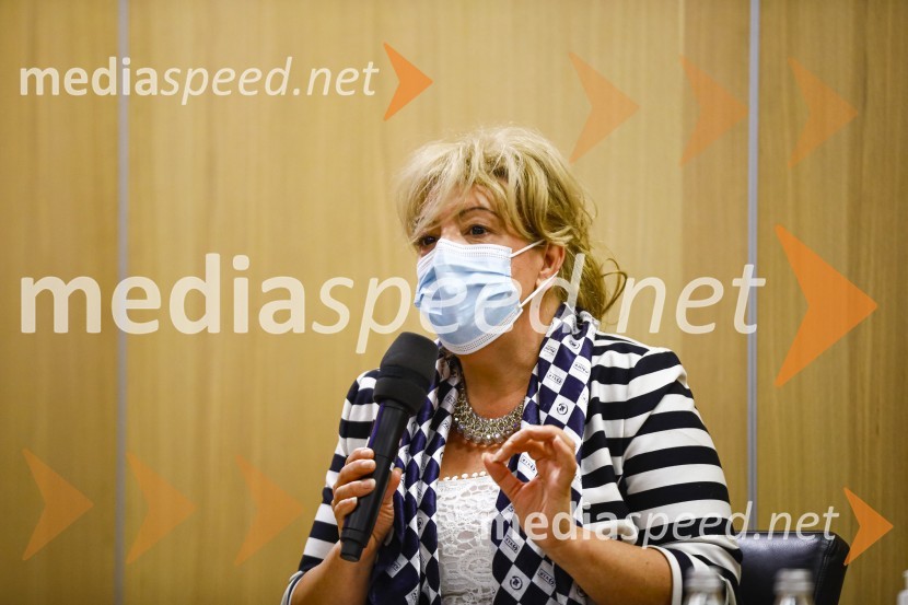 Dnevi domačih dobrot v Kranju, okrogla miza