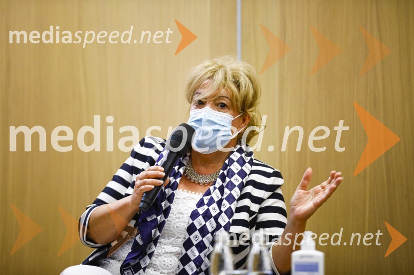 Dnevi domačih dobrot v Kranju, okrogla miza