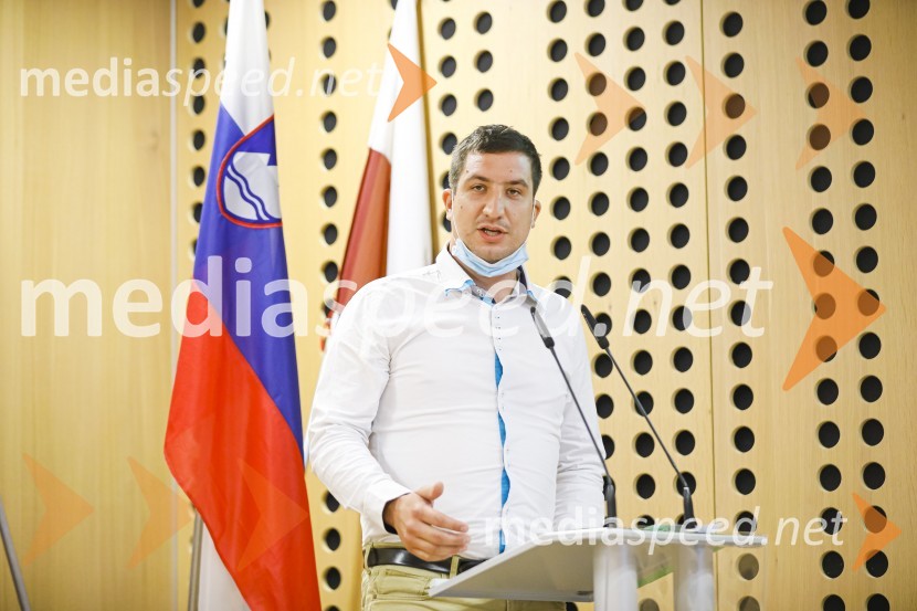 Dnevi domačih dobrot v Kranju, okrogla miza