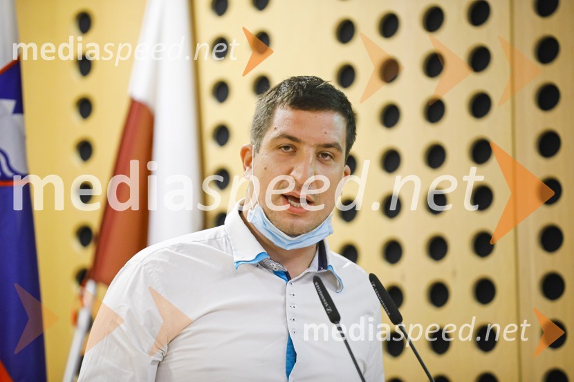 Dnevi domačih dobrot v Kranju, okrogla miza