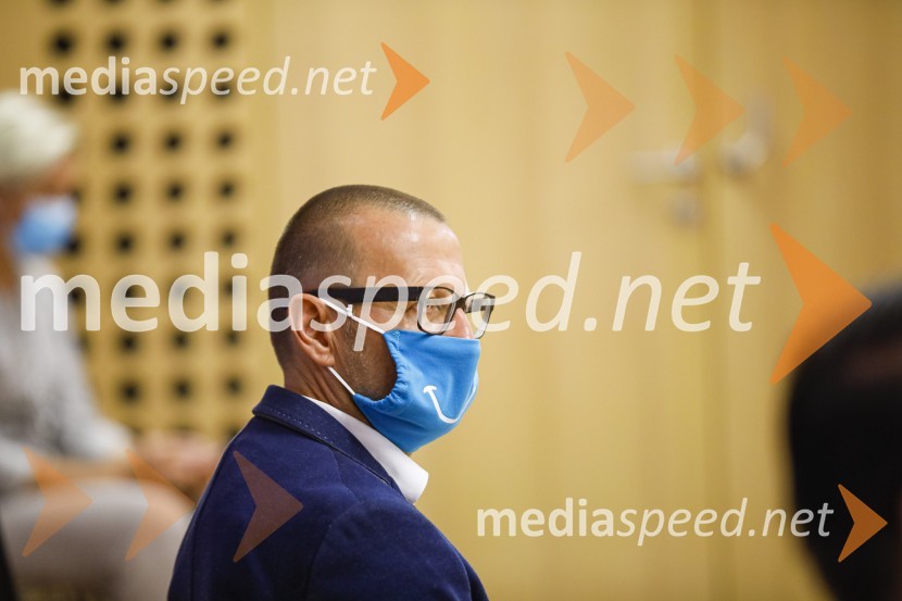 Dnevi domačih dobrot v Kranju, okrogla miza