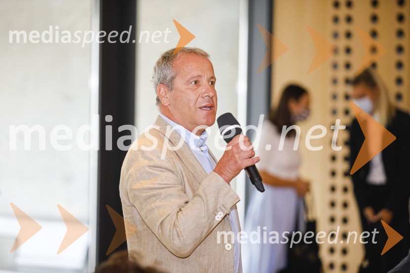 Dnevi domačih dobrot v Kranju, okrogla miza