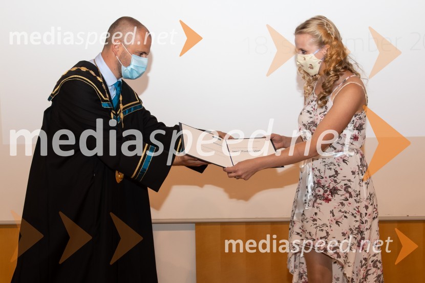 prof. dr. Miralem  Hadžiselimović, Prorektor za infrastrukturo Univerze v Mariboru;  Janja PodgrajšekDan univerze v Mariboru 2020