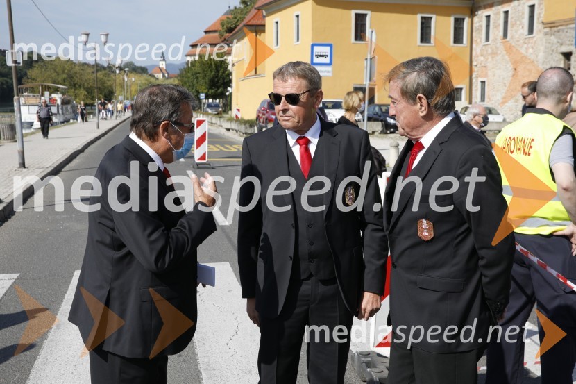 Svečana trgatev stare trte 2020