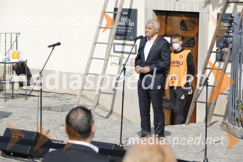  Aleksander Saša Arsenovič, župan, Mestna občina MariborSvečana trgatev stare trte 2020