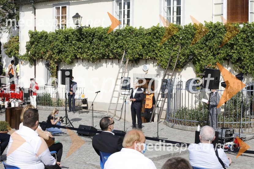  Aleksander Saša Arsenovič, župan, Mestna občina MariborSvečana trgatev stare trte 2020