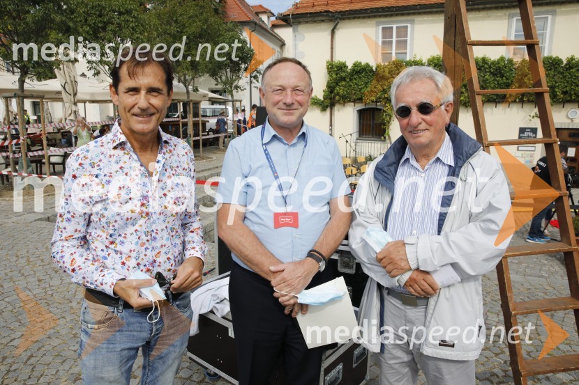  Stojan  Auer, mestni svetnik, LPR - Lista za pravičnost in razvoj;  Stane Kocutar, mestni viničar, skrbnik Stare trte, novinar Radia Maribor, zgodovinar;  Aleš Arih, upokojeni direktor Pokrajinskega muzeja Ptuj-OrmožSvečana trgatev stare trte 2020