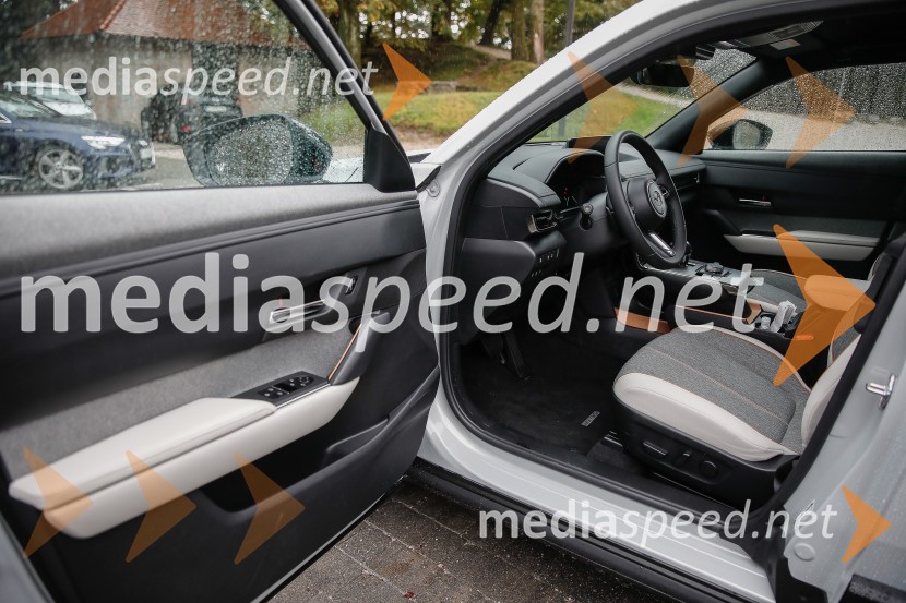 Mazda MX30, slovenska predstavitev