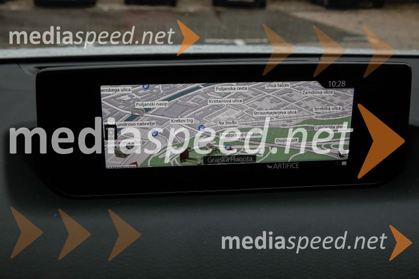 Mazda MX30, slovenska predstavitev