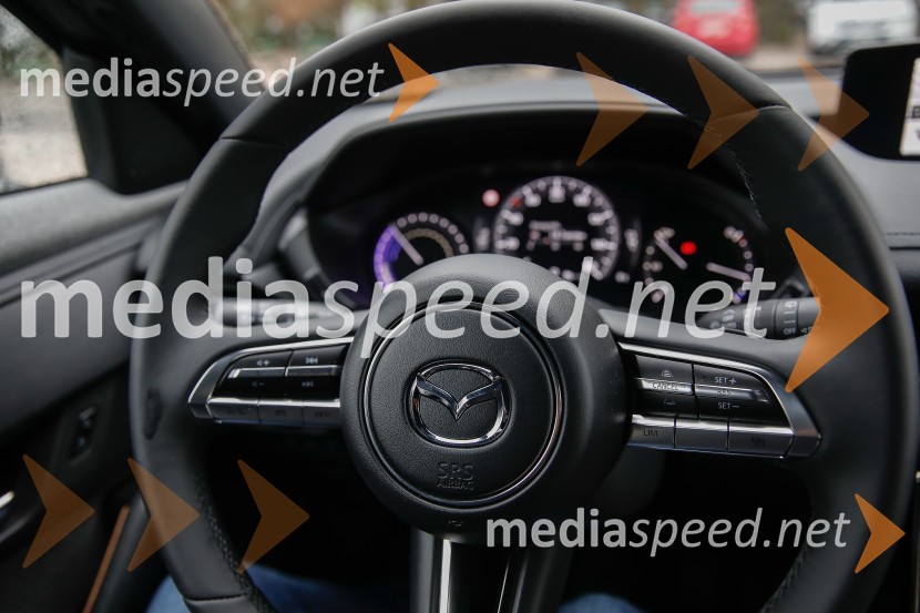 Mazda MX30, slovenska predstavitev