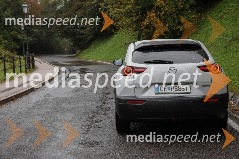 Mazda MX30, slovenska predstavitev