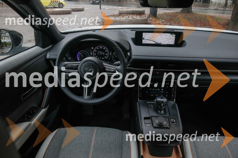 Mazda MX30, slovenska predstavitev