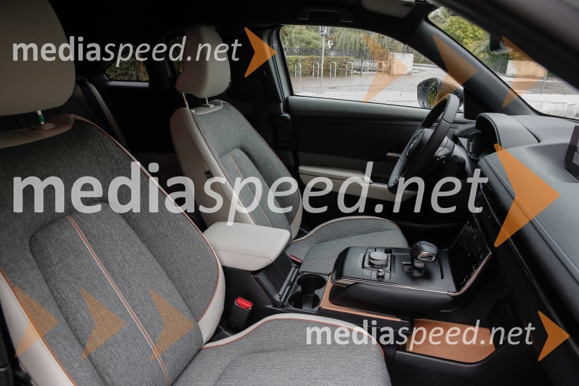 Mazda MX30, slovenska predstavitev