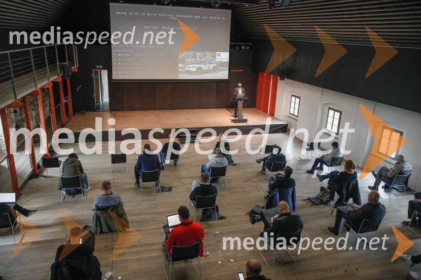 Mazda MX30, slovenska predstavitev