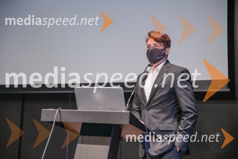  Dimitrij  Vušnik, vodja stikov z javnostmi, Mazda Motors SlovenijaMazda MX30, slovenska predstavitev