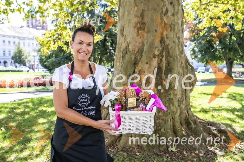  Lea BulajičS Kruhom roza oktober skupna podpora za Združenje Europa Donna Slovenija