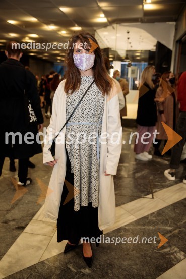  Inja Zalta, manekenka in igralkaPetja Zorec, Ljubljana Fashion Week 2020