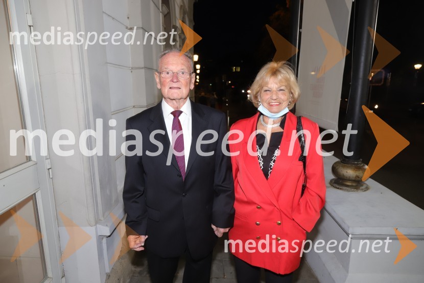  Rudi Vračko, nekdanji častni konzul Avstrije v Sloveniji in nekdanji direktor Nove KBMMarpurgi, premiera opere v SNG Maribor