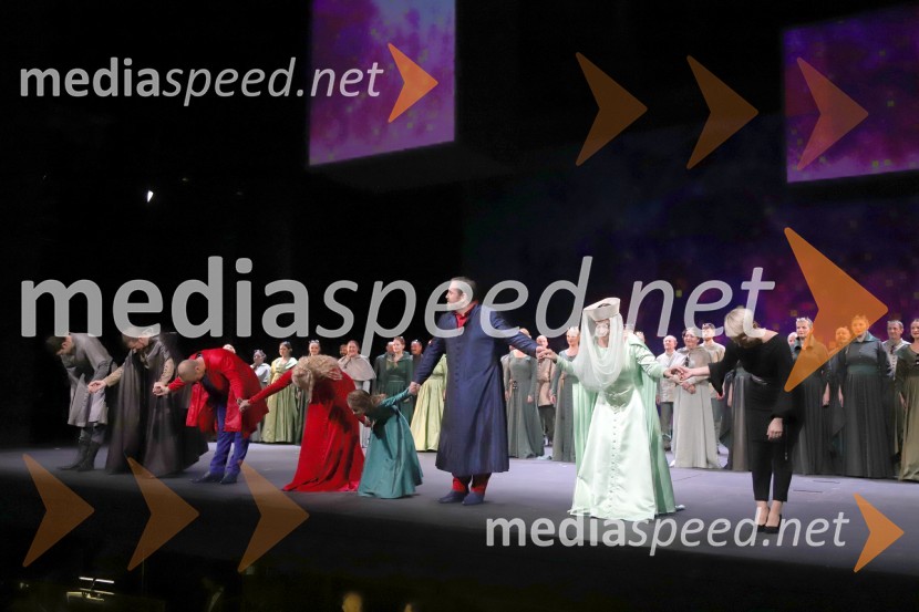  Bogdan  Stopar, operni solist;  Sebastijan Čelofiga, baritonist, operni pevec;  Martin Sušnik, operni solist;  Sabina  Cvilak, operna pevka;  Rene Vujinić Cvilak;  Jaki Jurgec, operni solist;  Irena  Petkova, operna pevka;  Zsuzsa Budavari Novak, zborovodkinjaMarpurgi, premiera opere v SNG Maribor