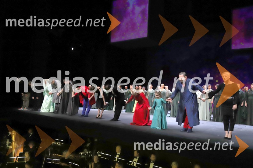  ... ;  ... ;  Irena  Petkova, operna pevka;  ... ;  ... ;  Martin Sušnik, operni solist;  Nina Šenk Kosem, skladateljica;  Simon Krečič, umetniški direktor Opere SNG Maribor;  Sabina  Cvilak, operna pevka;  Rene Vujinić Cvilak;  Jaki Jurgec, operni solist;  ... Marpurgi, premiera opere v SNG Maribor