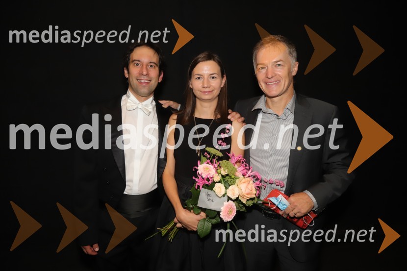  Simon Krečič, umetniški direktor Opere SNG Maribor;  Nina Šenk Kosem, skladateljicaMarpurgi, premiera opere v SNG Maribor