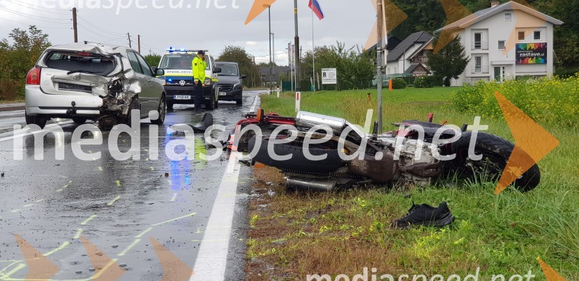 Prometna nesreča, preminil motorist