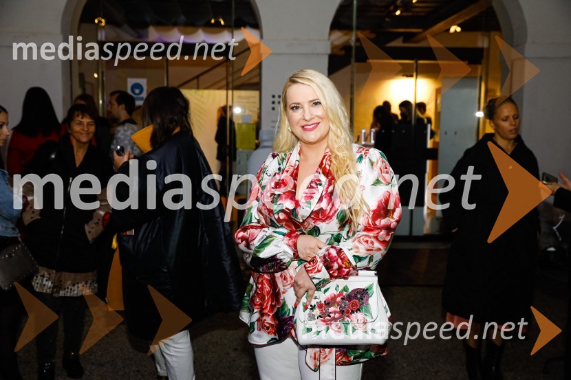  Danica Lovenjak, novinarkaNatasa Hrupic, Draž in Prik modna revija, Ljubljana Fashion Week 2020