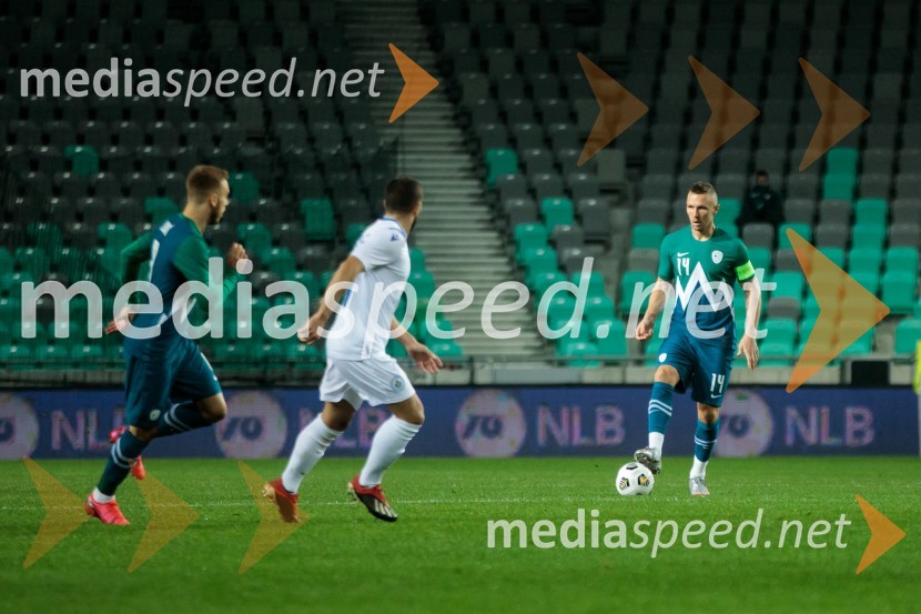  ... ;  ... ;  Jasmin Kurtić, nogometaš, SpalPrijateljska tekma, Slovenija : San Marino