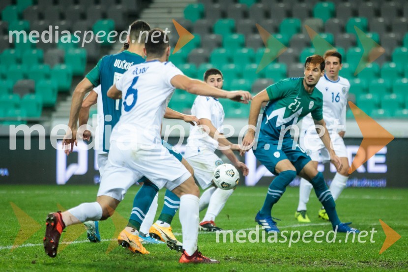  Haris Vučkić, nogometaš;  ... ;  ... ;  Nemanja Mitrović, nogometaš, NK Maribor;  ... Prijateljska tekma, Slovenija : San Marino